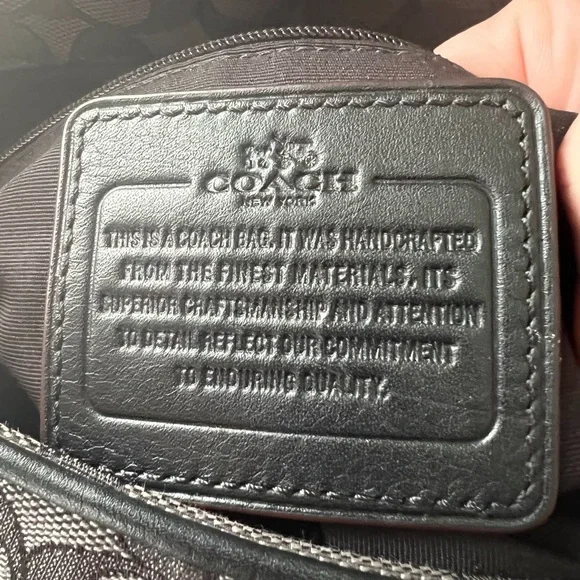 Coach Phoebe Black/Charcoal Shoulder Bag in Outline Signature Jacquard - Picture 7 of 10